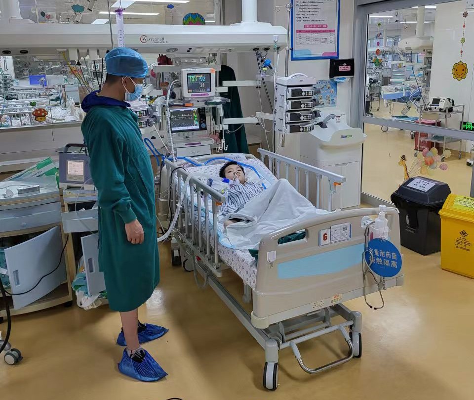 汕尾跨省救护车出租公司